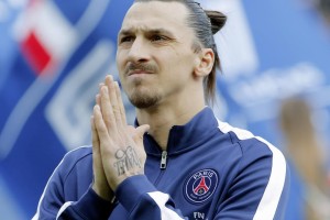 乐鱼网站-史诗场面：季后赛十大最精彩瞬间！，季后赛回顾